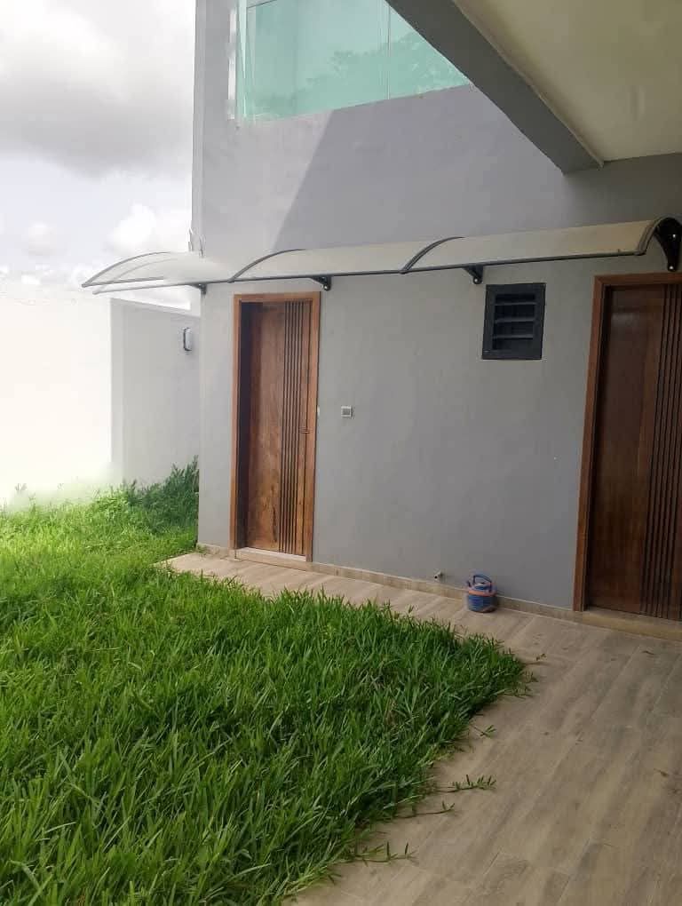 Duplex 5 pièces jamais habité