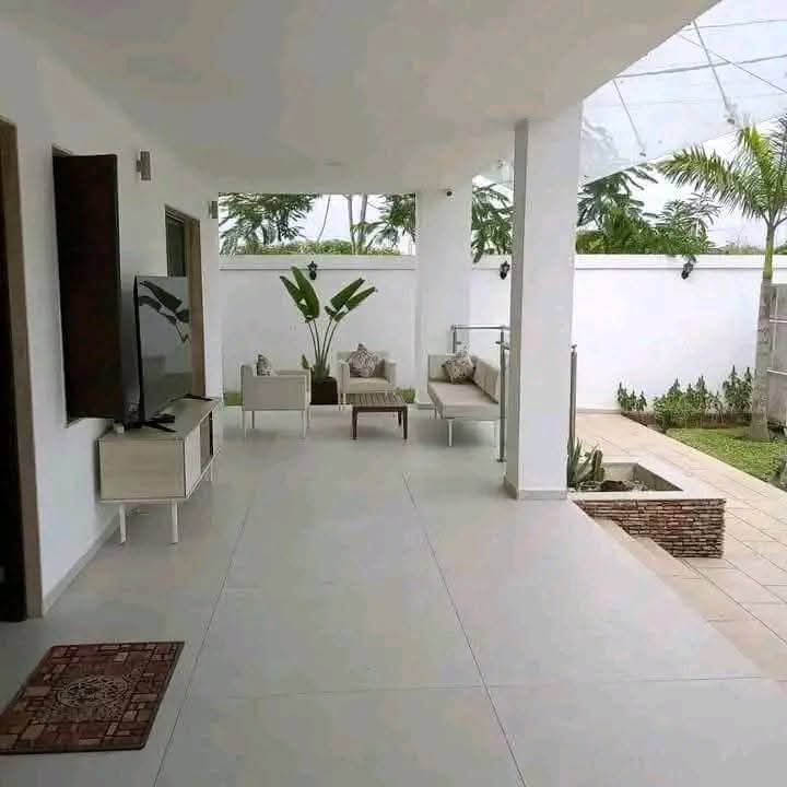 Superbe domaine de 10 pièces sur 1200m2