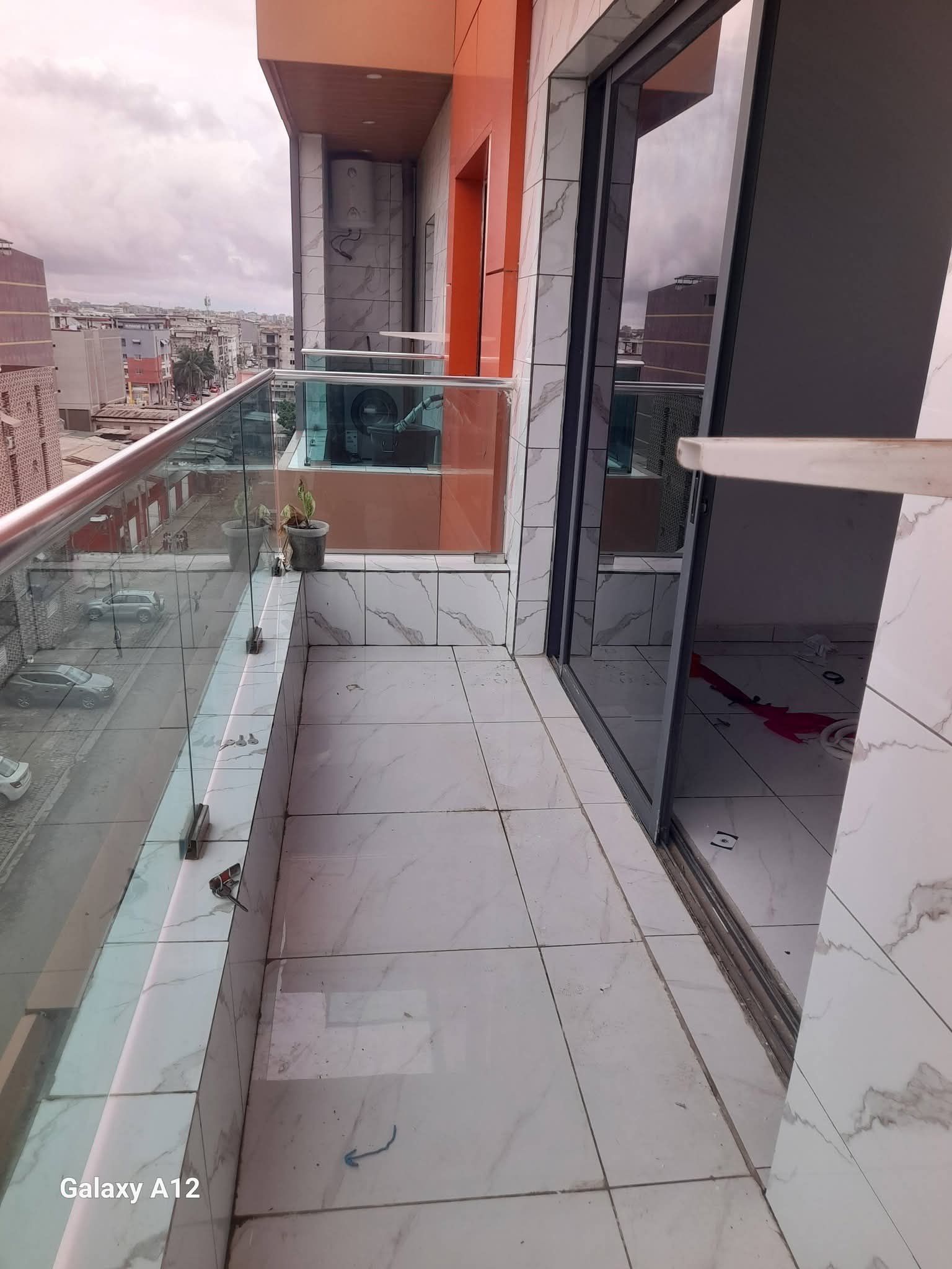 Chic 2 pièces haut standing