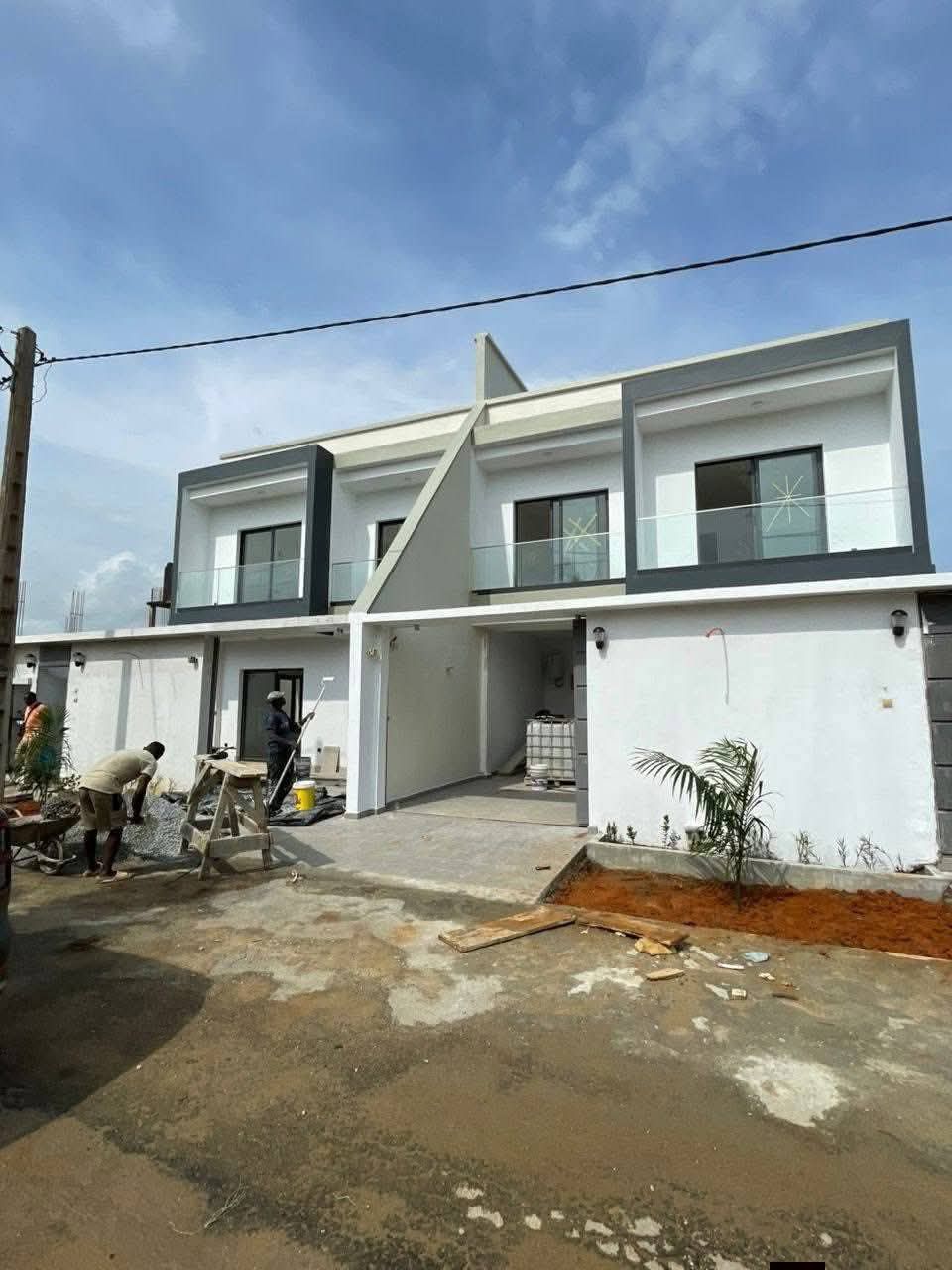 Nouvelle construction, duplex 5 pièces en finition