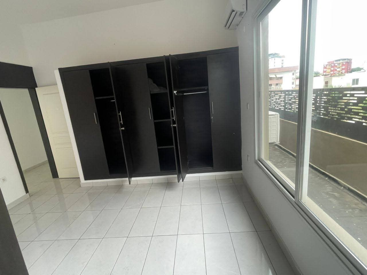 Penthouse 4 pièces haut standing