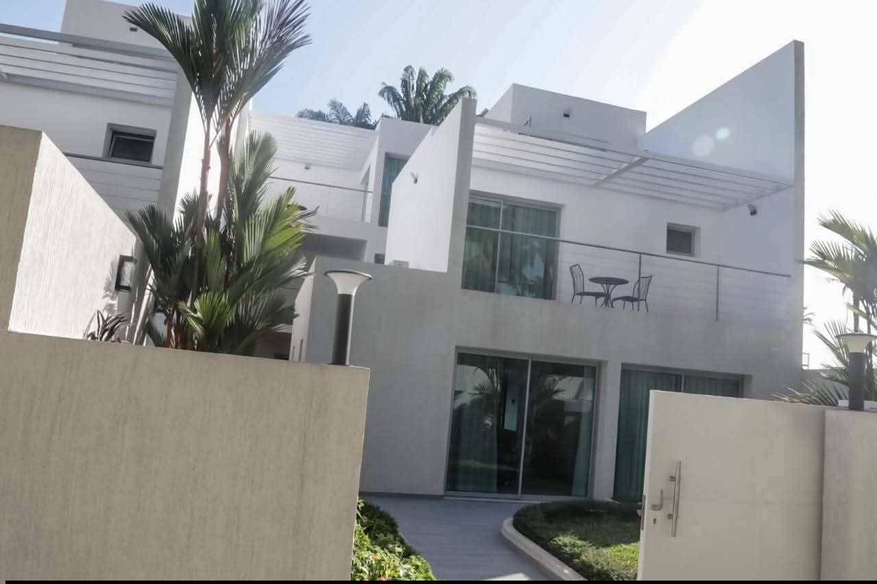 Belle villa triplex meublé 4 pièces