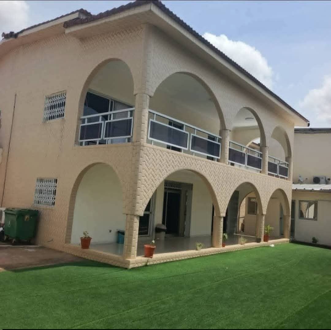 Splendide domaine de 16 pièces
