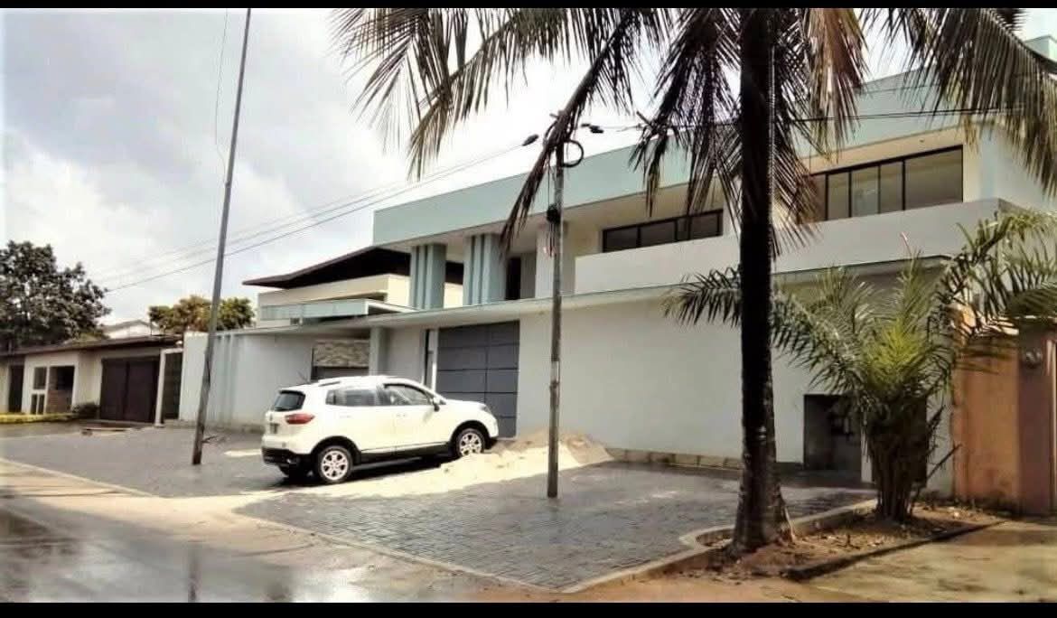 Villa duplex moderne 7 pièces