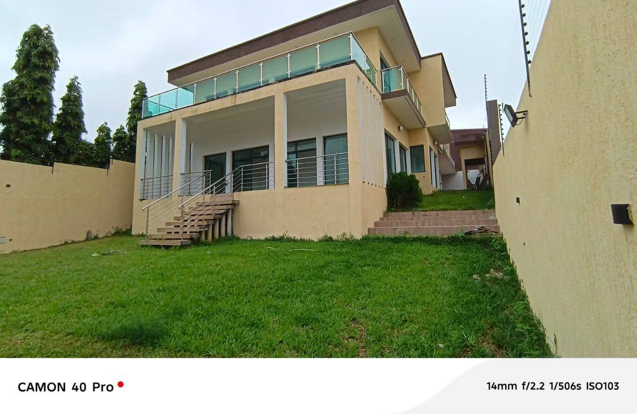 Splendide duplex 8 pièces avec ACD
