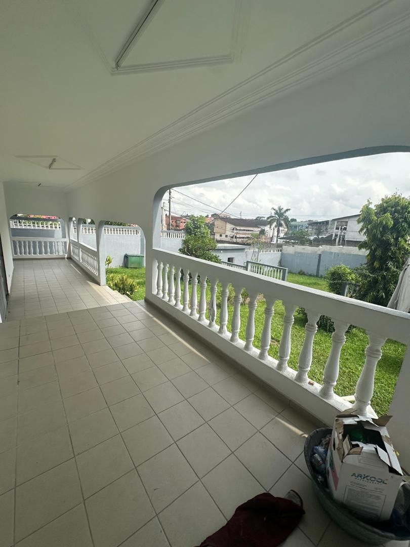 Splendide domaine de 20 pièces sur 1100m2