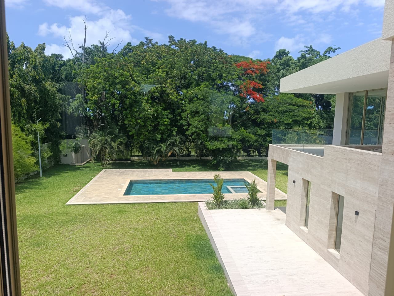 Somptueux domaine de 15 pièces