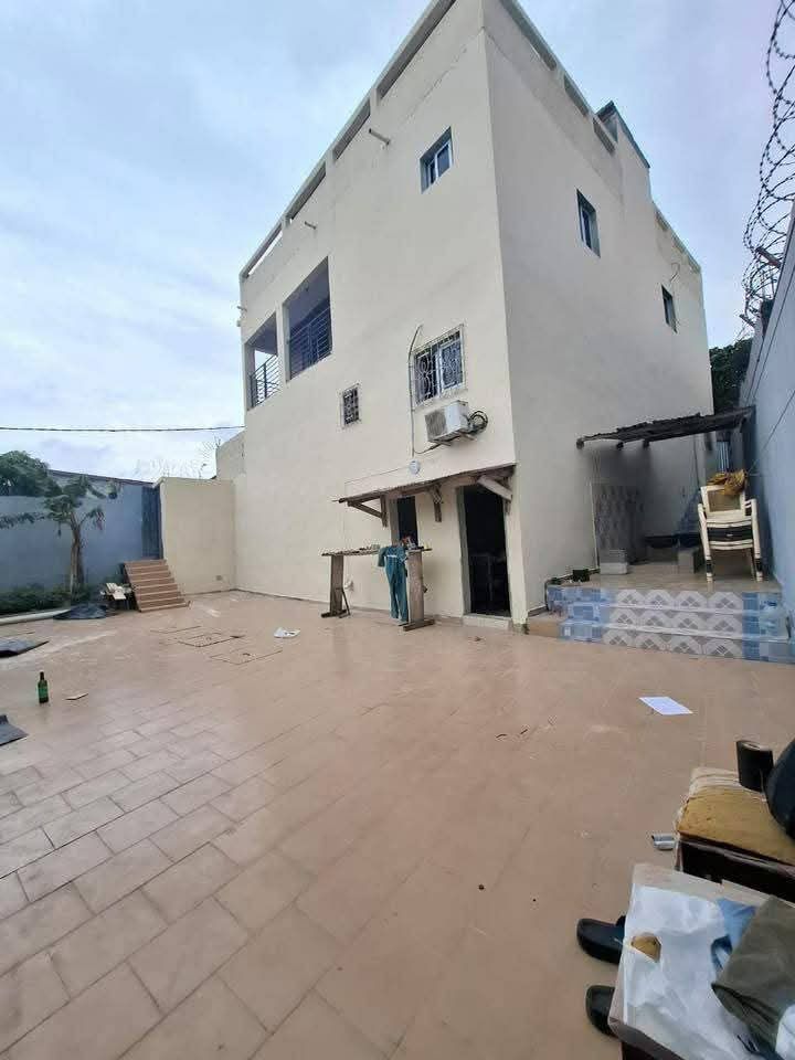Grande villa duplex 6 pièces avec ACD