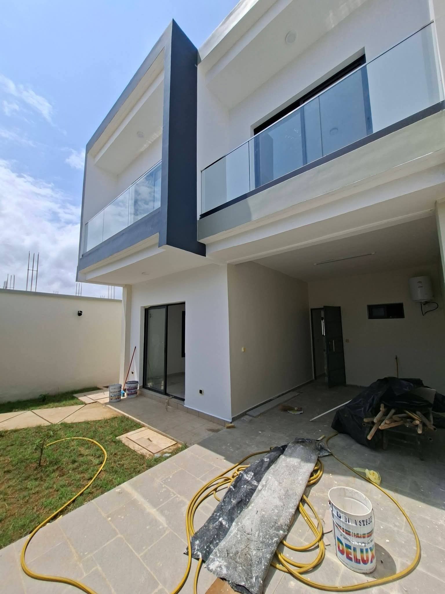 Chic duplex 5 pièces jamais habité