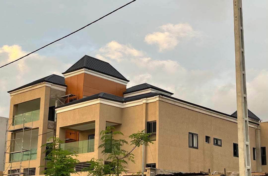 Triplex prestigieuse de 9 pièces