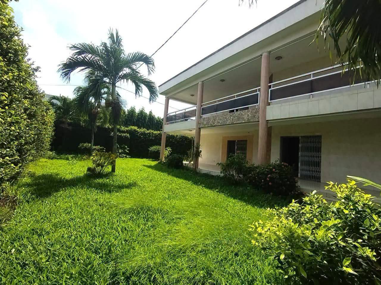 Splendide duplex 14 pièces