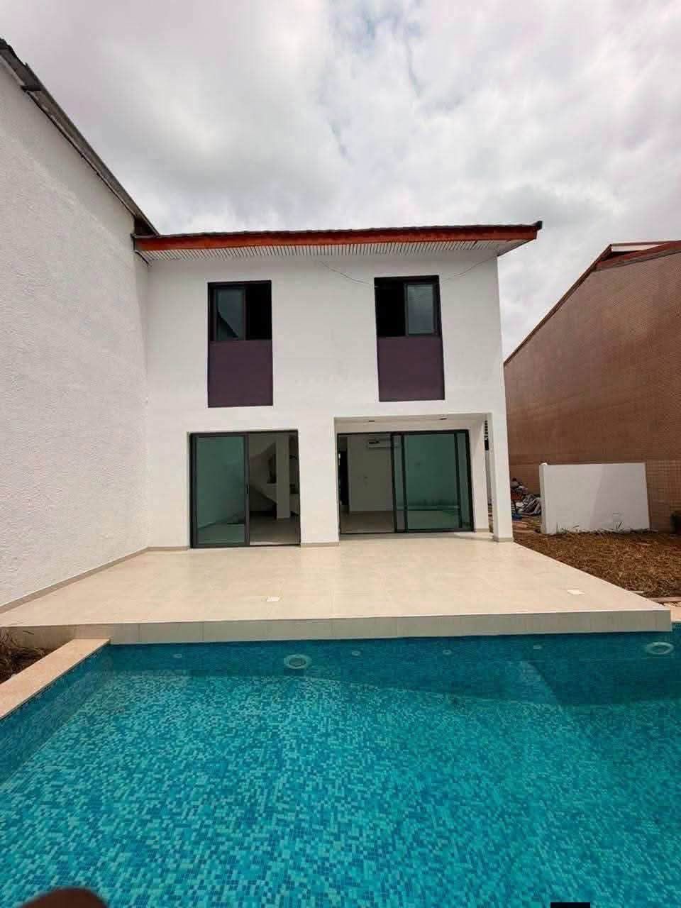 Villa duplex 4 pièces haut standing
