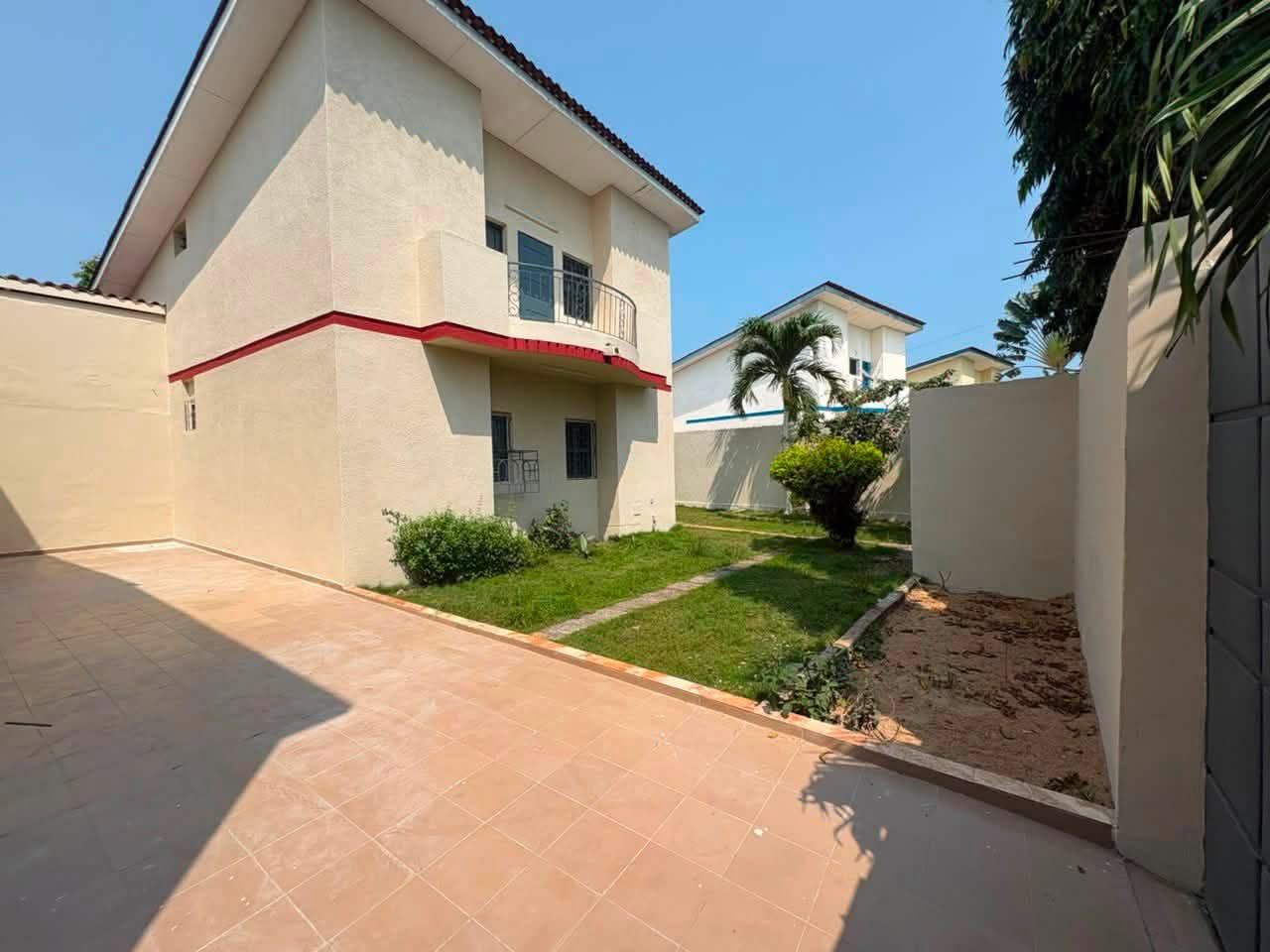Villa duplex 4 bon standing