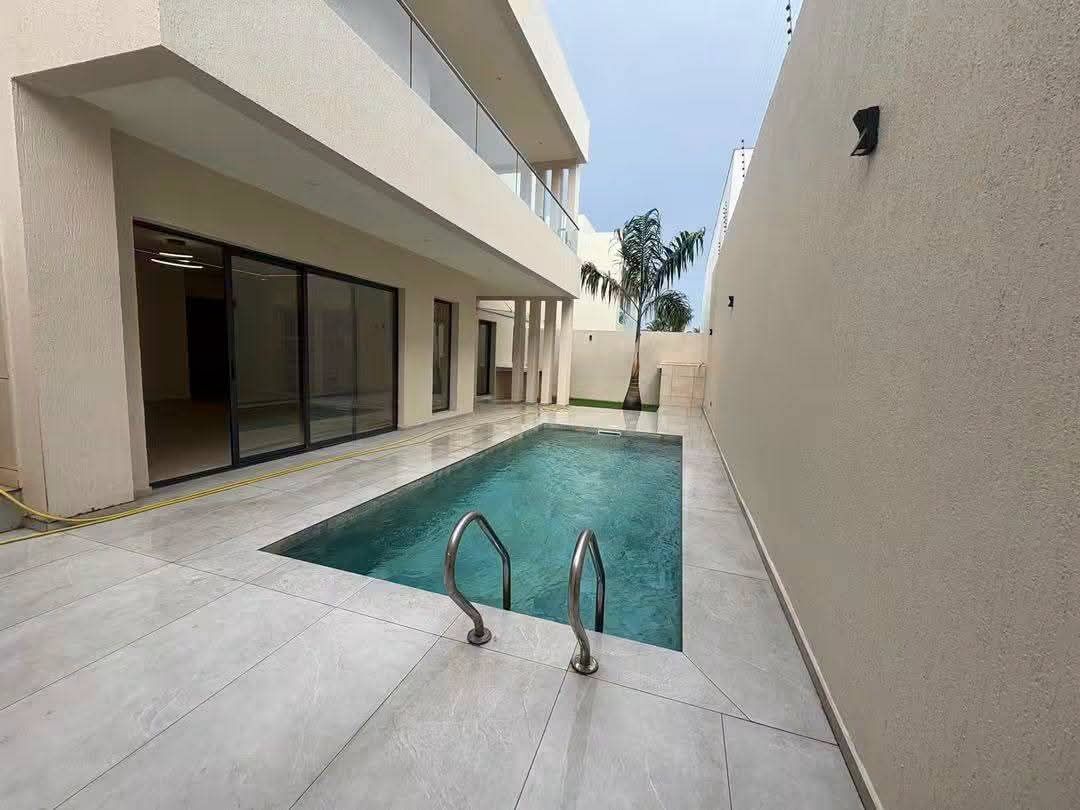 Magnifique duplex 5 pièces jamais habité