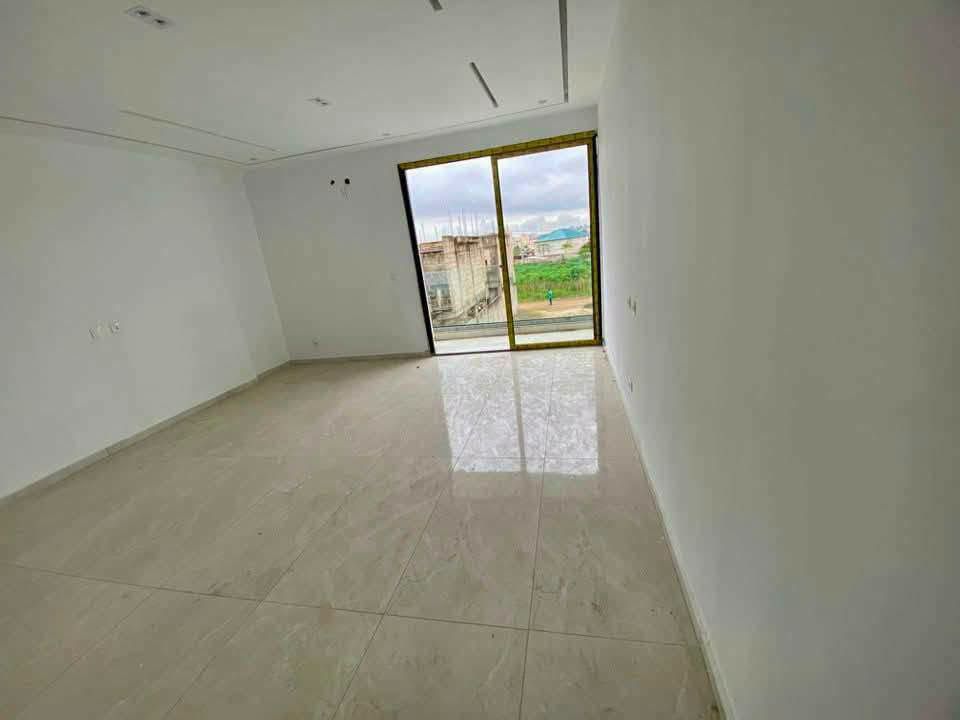 Somptueuse villa duplex 7 pièces avec ACD