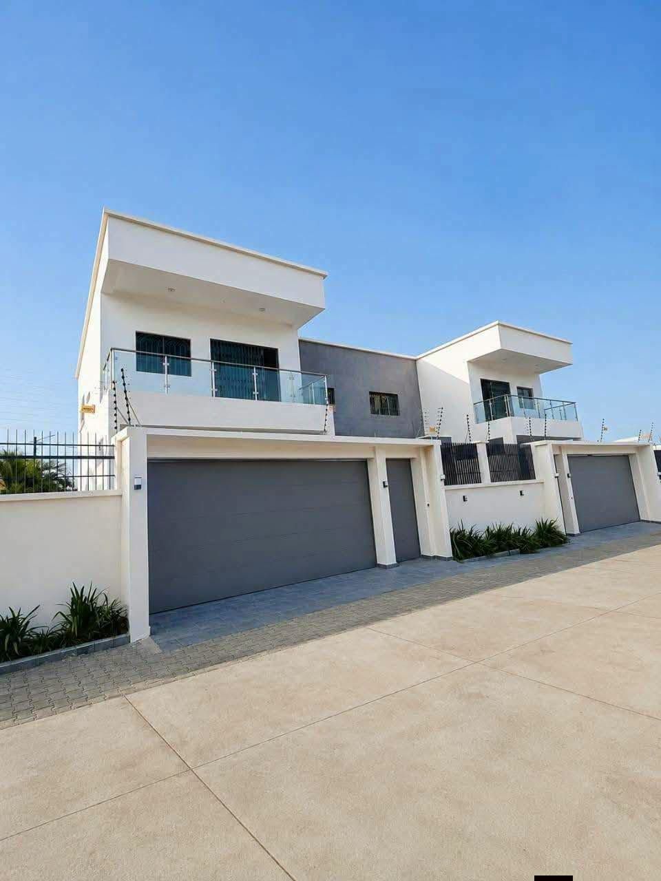 Magnifique duplex 7 pièces bon standing