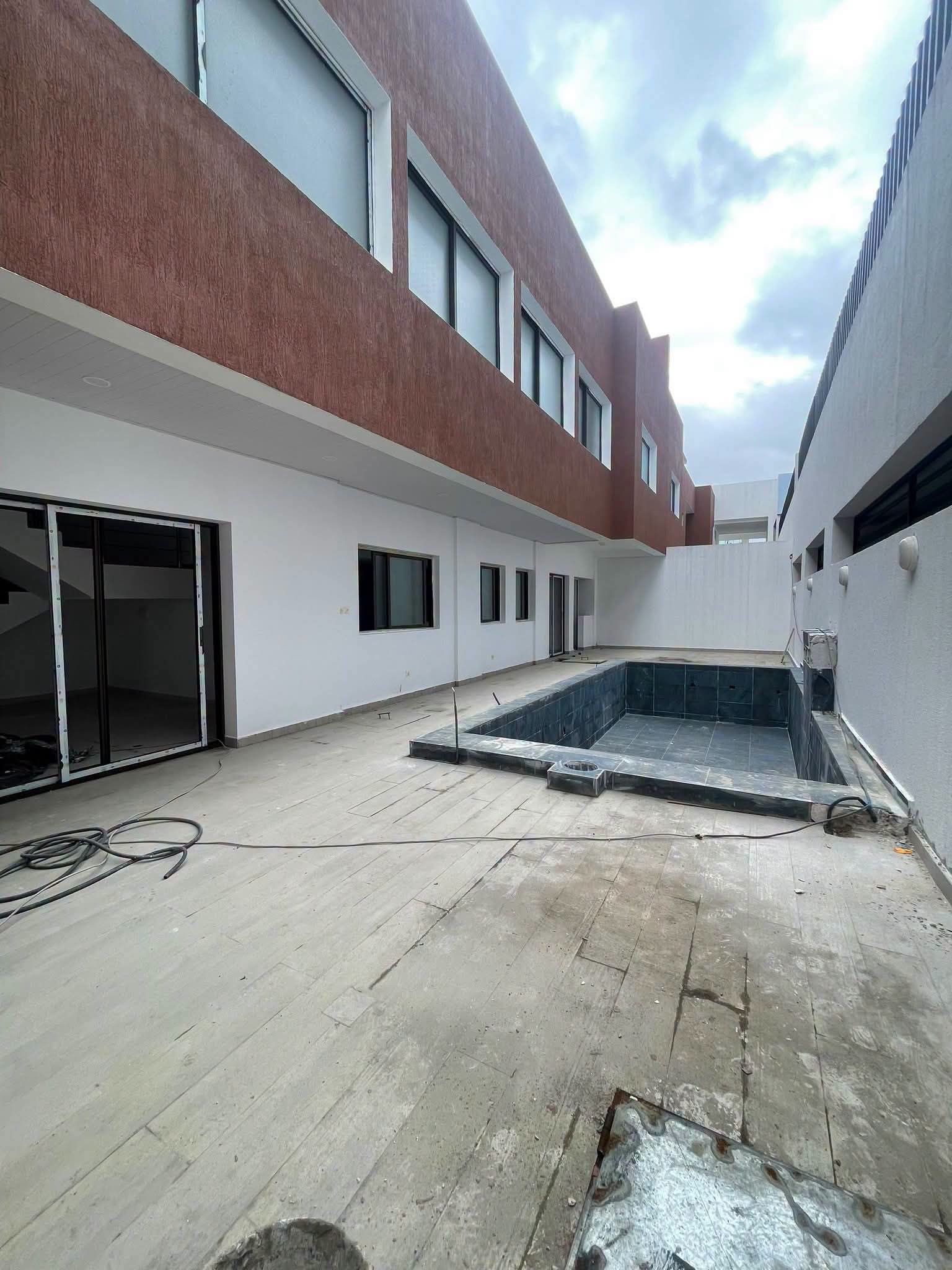 Duplex 5 pièces haut standing