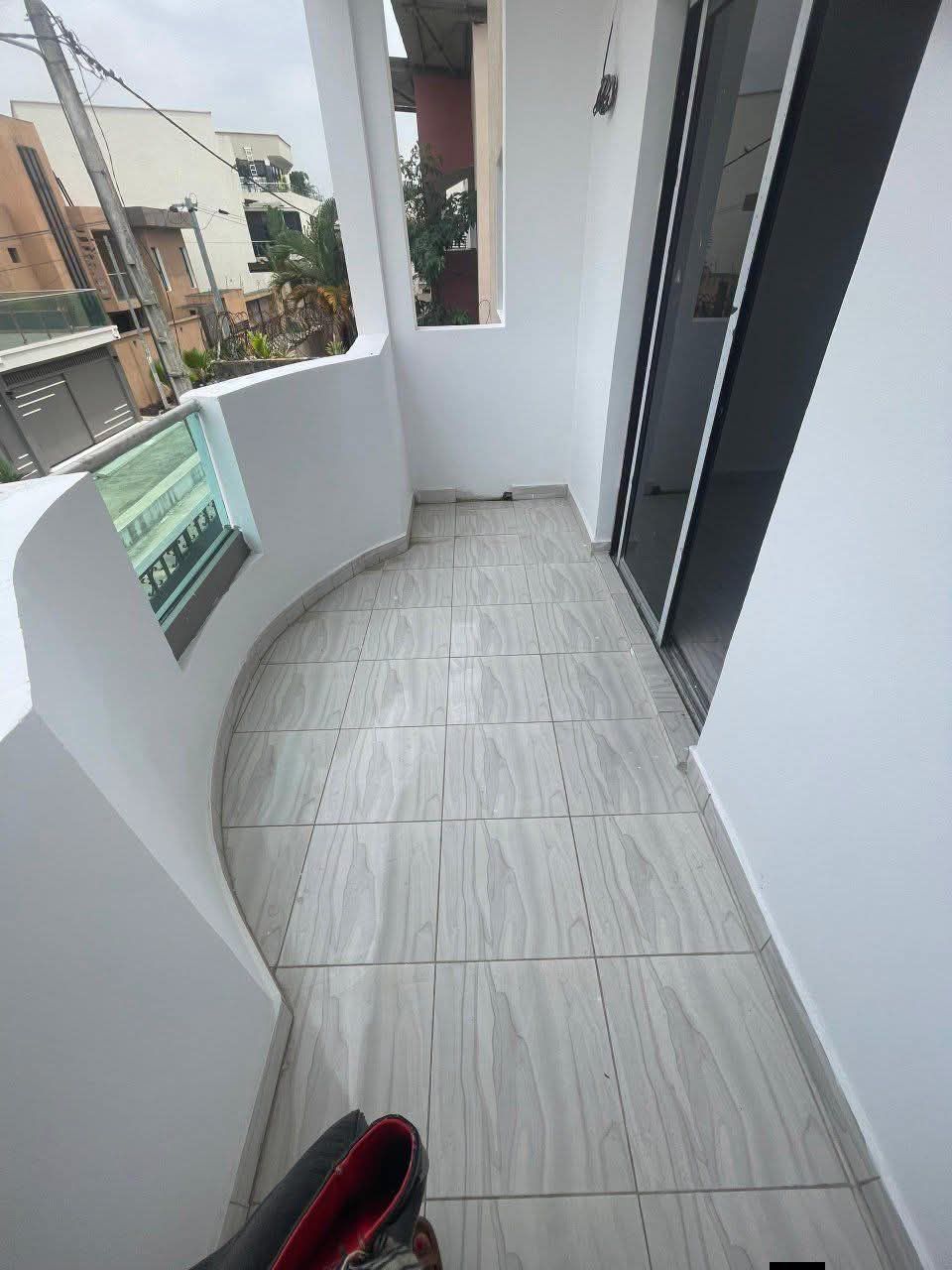 Villa duplex 6 pièces bon standing