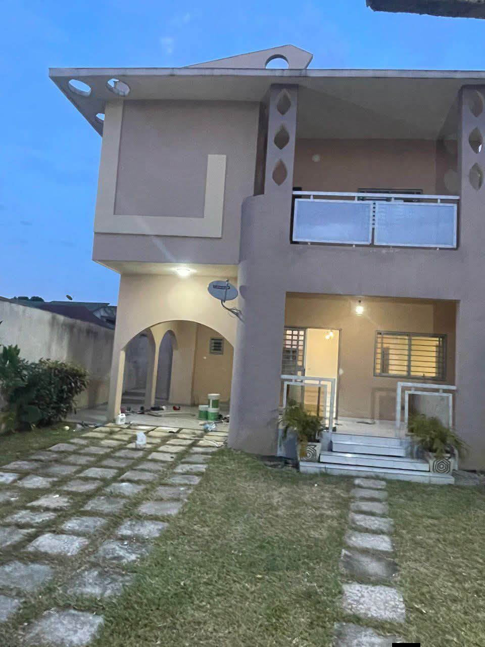 Duplex 7 pièces sur 300m2