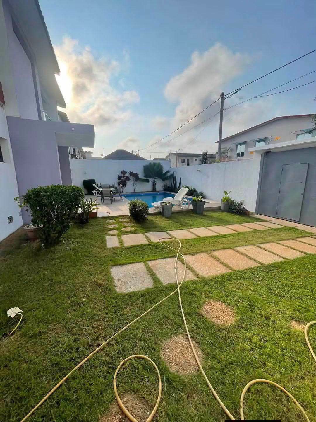 Duplex 6 pièces haut standing