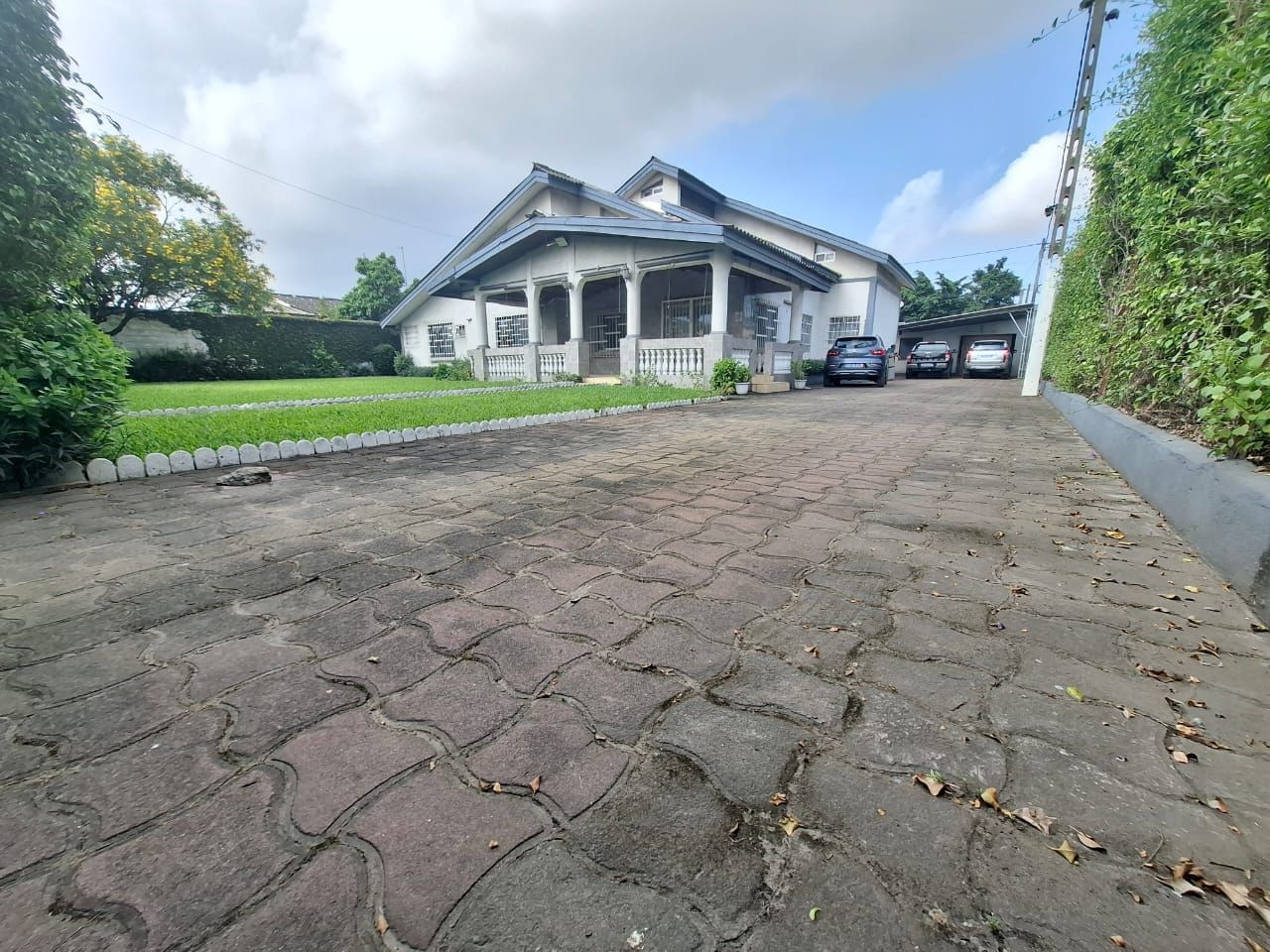 VILLA TREICHVILLE