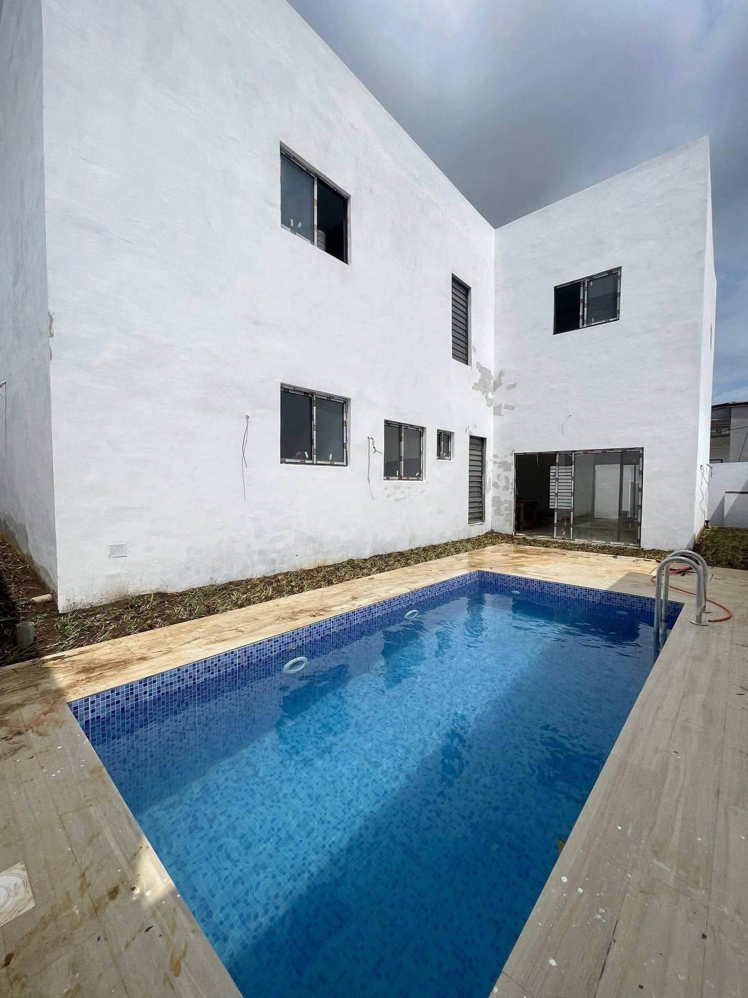 Villa abatta 9 pièces avec ACD et CMPF
