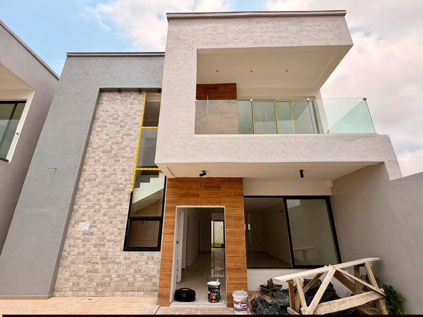 Magnifique duplex 7 pièces avec ACD