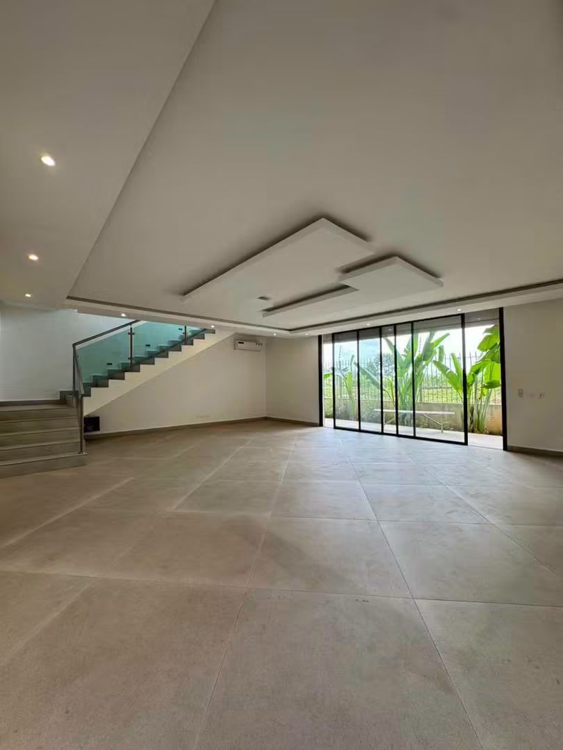 Splendide duplex 7 pièces jamais habitées