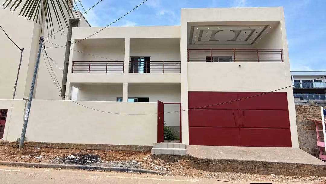 Splendide duplex 5 pièces bien spacieuses