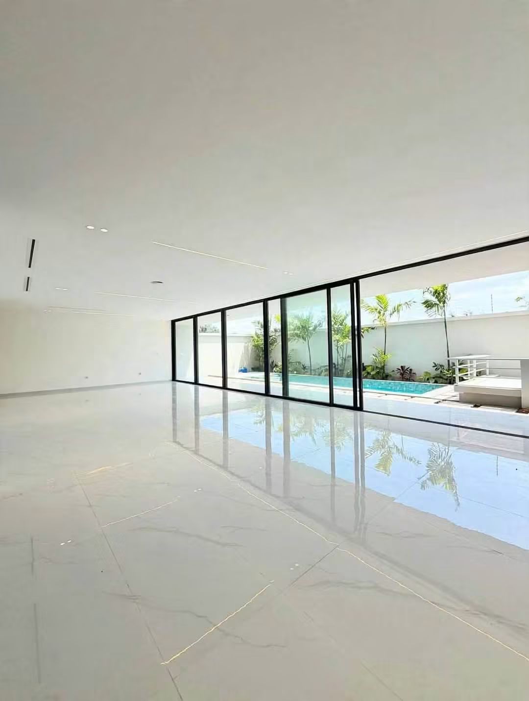 Sublime duplex 7 pièces bon standing