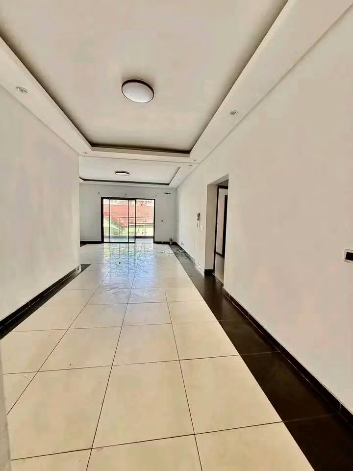 Bel appartement 4 pièces au 2e étage