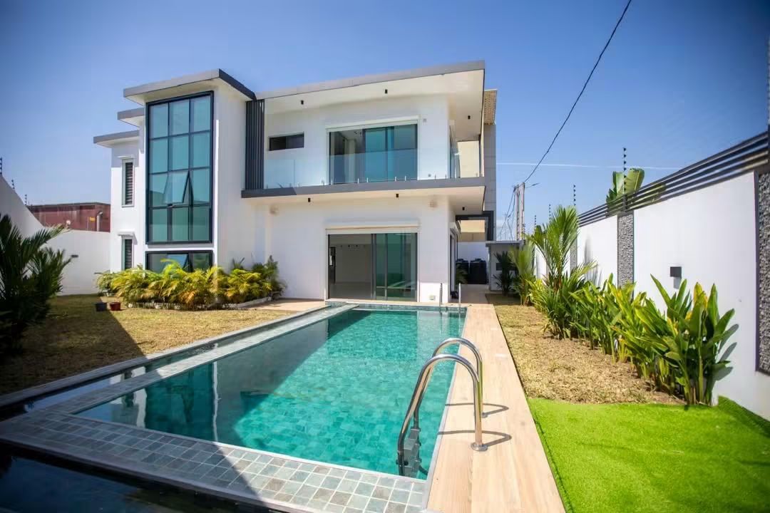 Magnifique duplex 7 pièces avec ACD