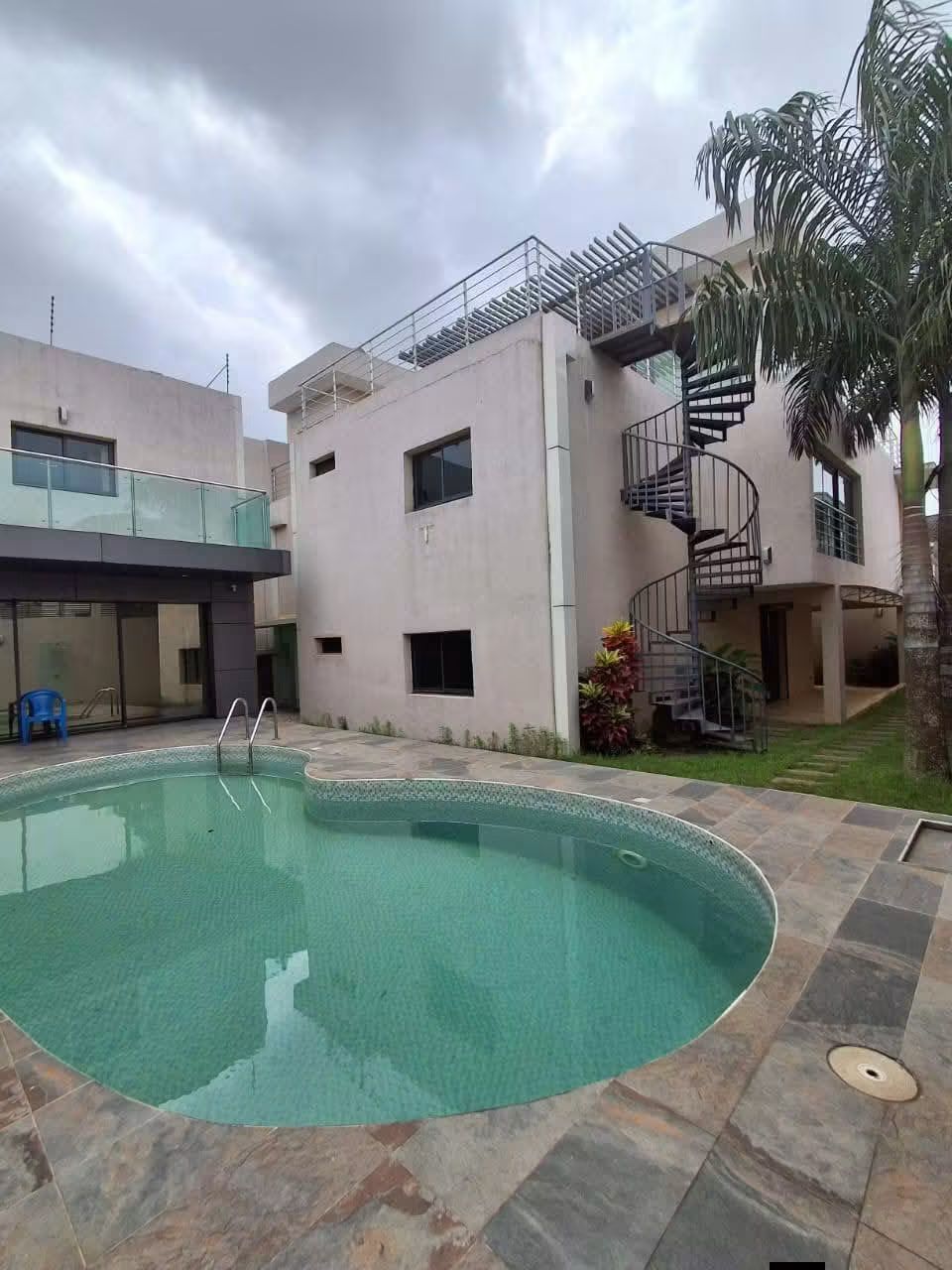 Superbe villa duplex haut standing