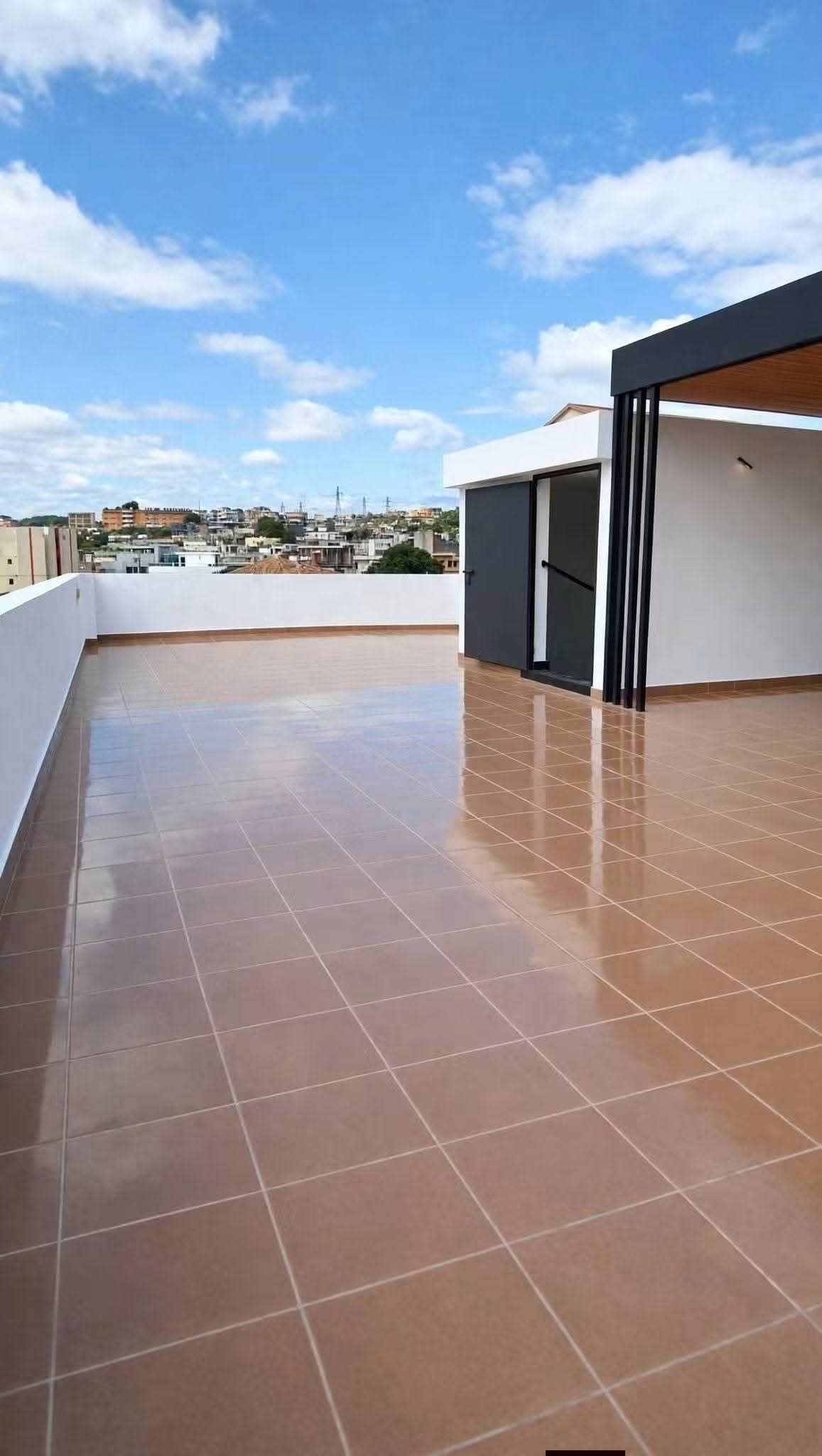 Villa duplex 5 pièces haut standing avec ACD