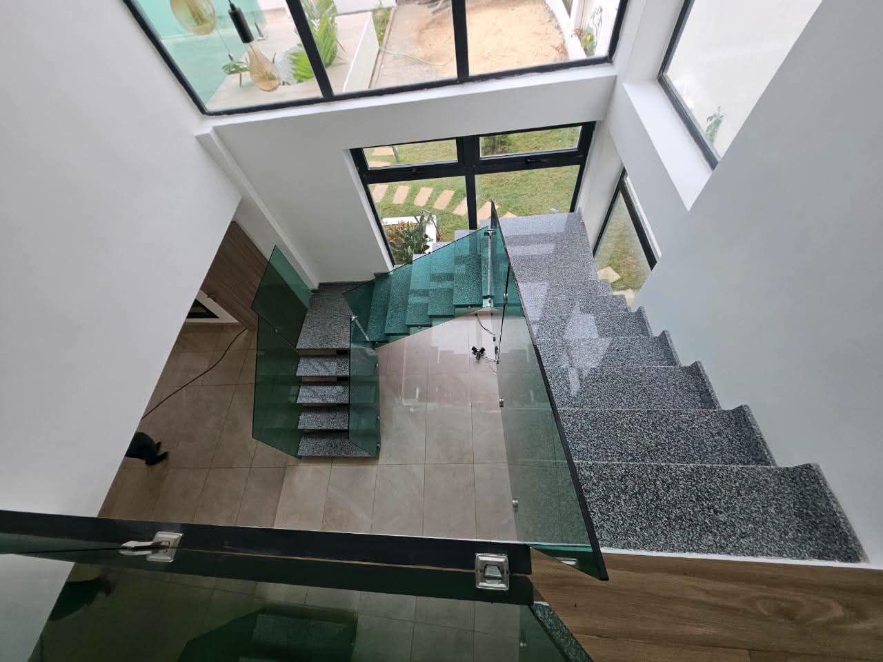 Villa duplex haut standing avec ACD
