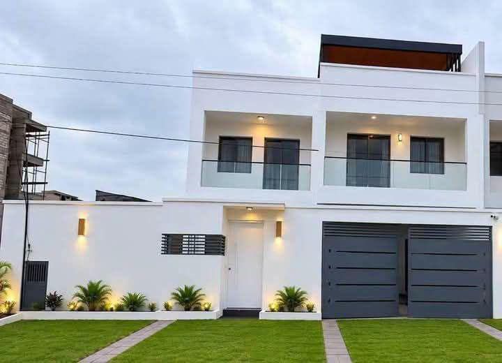 Villa duplex 5 pièces avec ACD sur 240m2