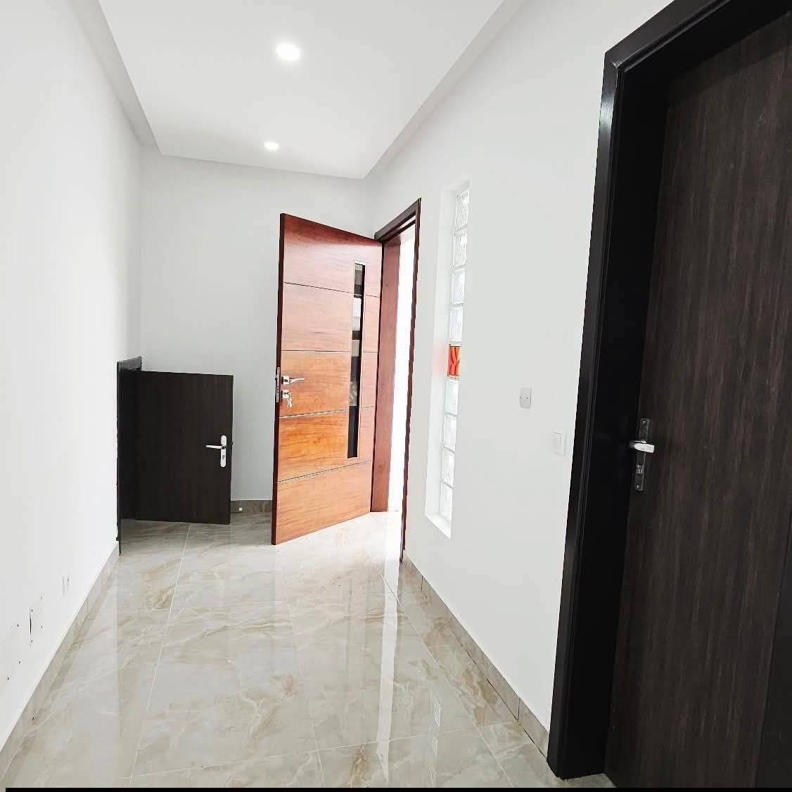 Magnifique duplex 6 pièces bon standing