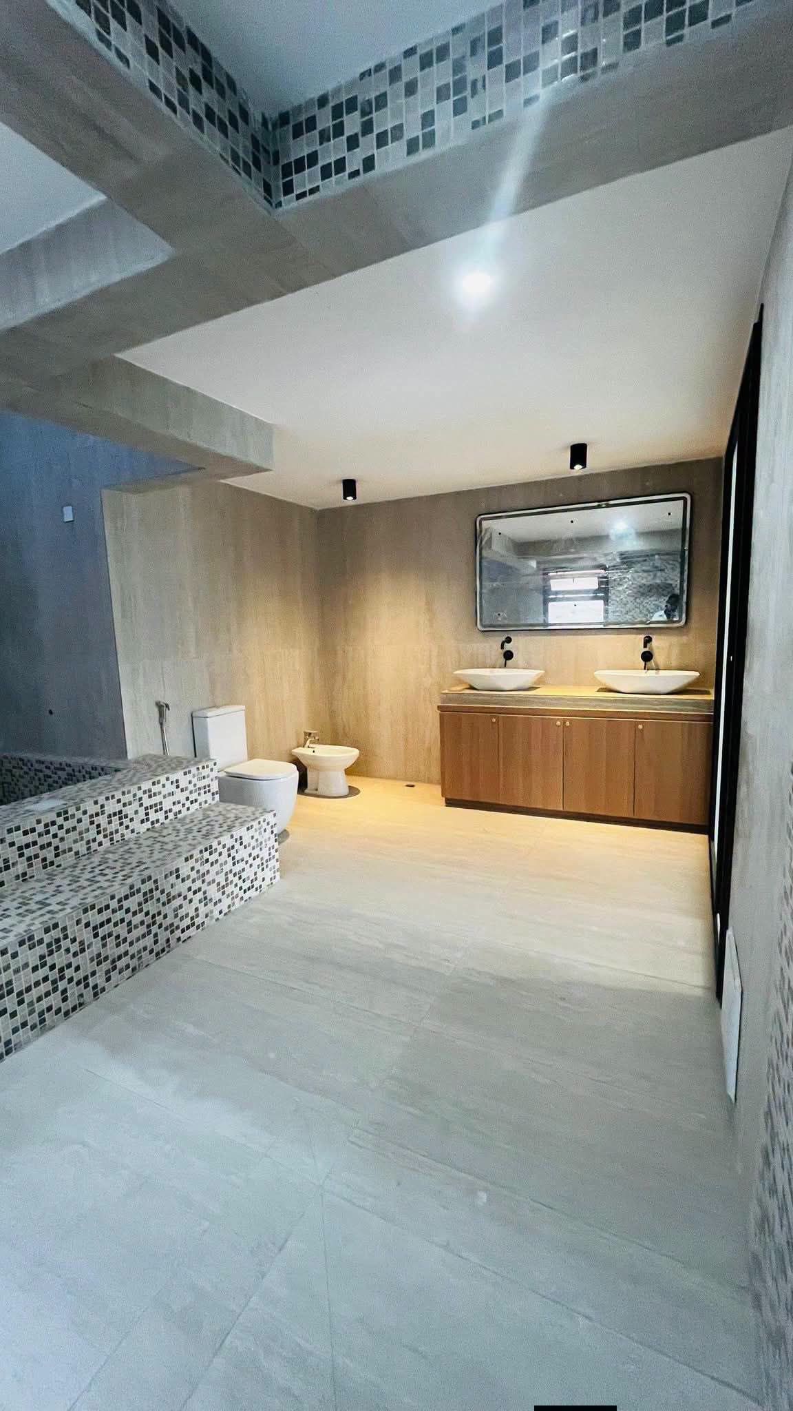 Luxueuse villa duplex 10 pièces