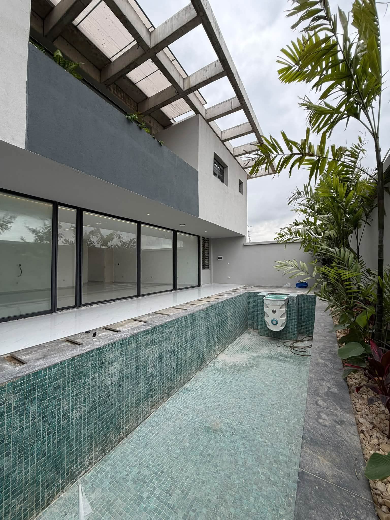 Luxueuse Villa triplex 8 pièces