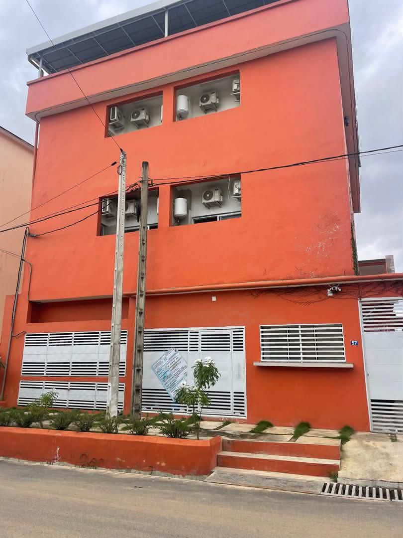 Immeuble entier R+2
