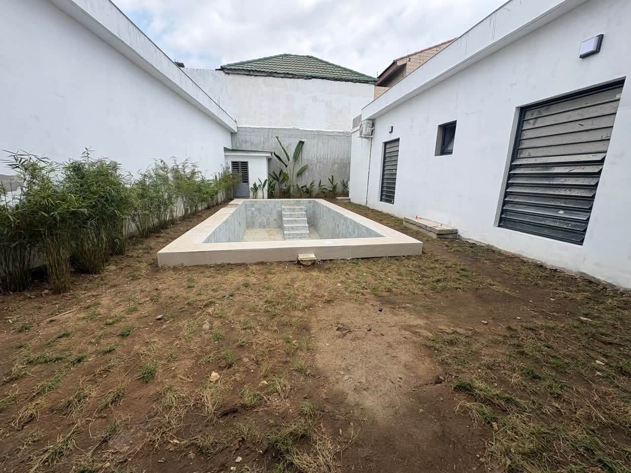 Belle villa basse 5 pièces