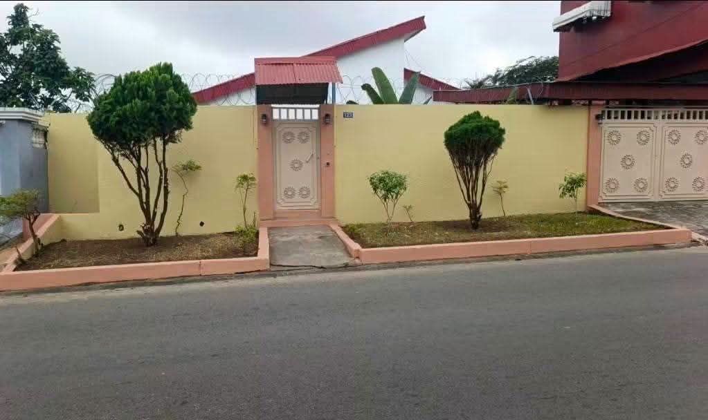Belle villa basse 4 pièces