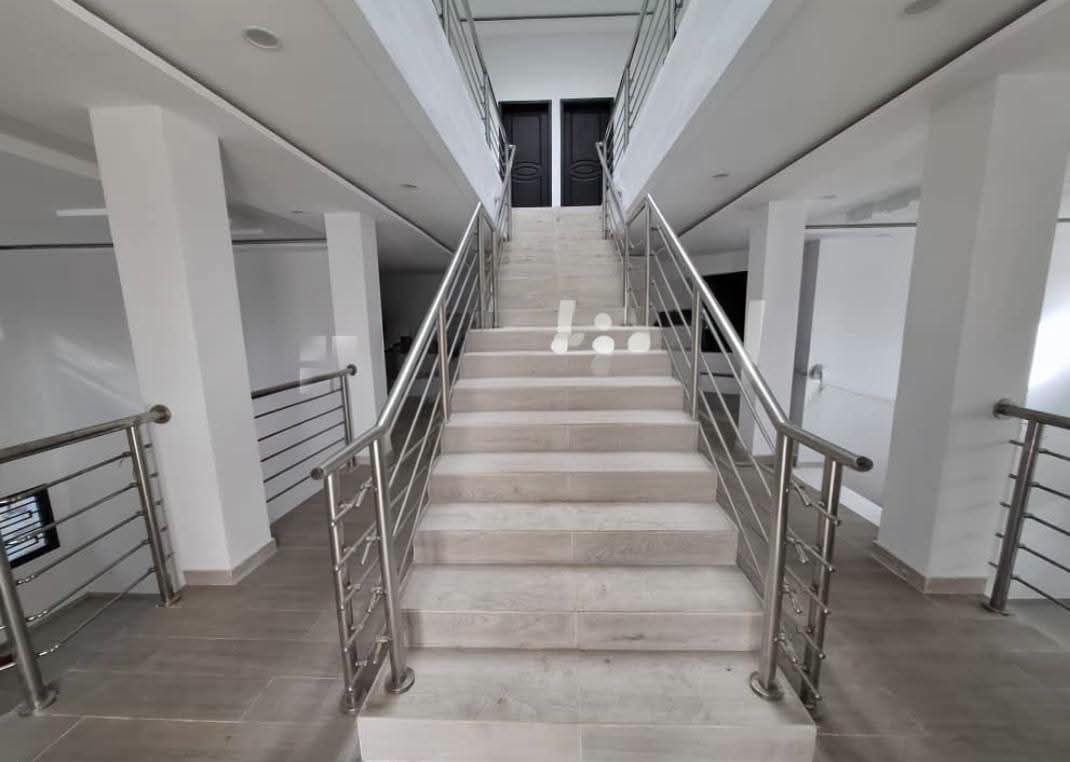 Villa triplex 13 pièces selon votre convenance