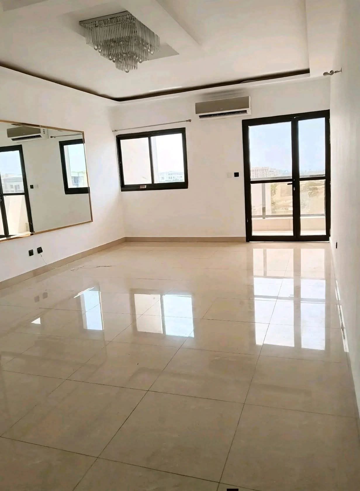 Superbe appartement 3 pièces haut standing
