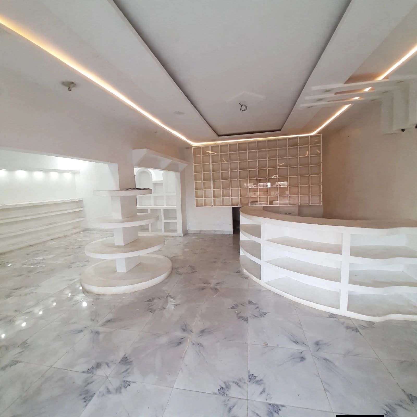 Grand magasin à ne pas rater